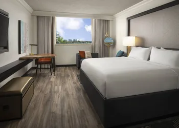 Renaissance Fort Lauderdale West Hotel hotel thumbnail 8