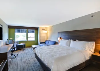 Holiday Inn Express Boston by IHG hotel thumbnail 4