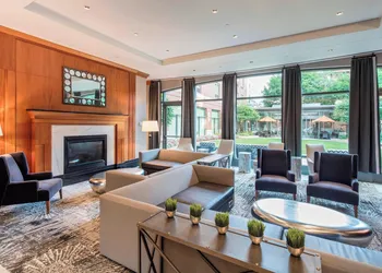 Courtyard by Marriott Boston Brookline hotel thumbnail 2