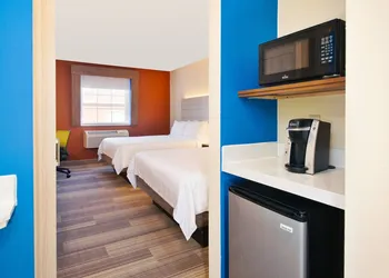 Holiday Inn Express & Suites Absecon-Atlantic City by IHG hotel thumbnail 7