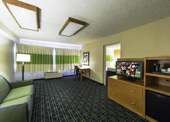 Days Inn by Wyndham Absecon Atlantic City Area hotel thumbnail 8