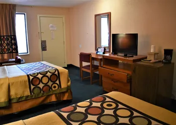 Super 8 by Wyndham Atlantic City hotel thumbnail 4