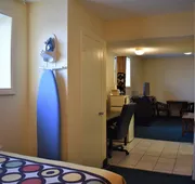 Super 8 by Wyndham Atlantic City hotel detail image 5