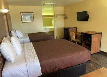 Executive Inn & Suites Near Lackland AFB hotel thumbnail 5