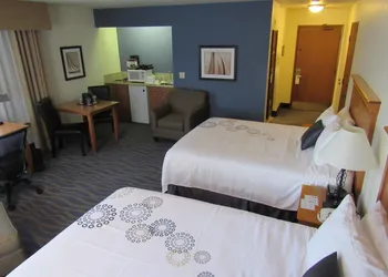 Best Western Plus Edmonds Harbor Inn hotel thumbnail 4
