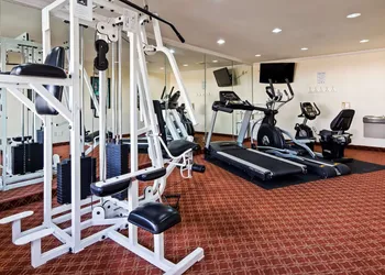 Best Western Garden Inn hotel thumbnail 8