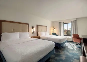 Hampton Inn & Suites San Marcos hotel thumbnail 6