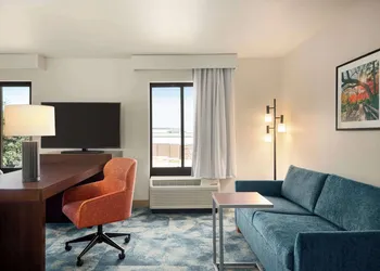 Hampton Inn & Suites San Marcos hotel thumbnail 7