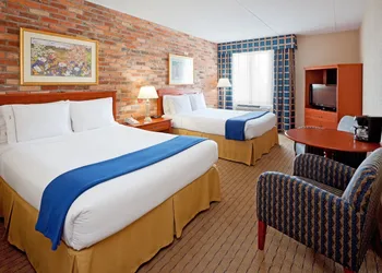 Holiday Inn Express Toronto East - Scarborough by IHG hotel thumbnail 8