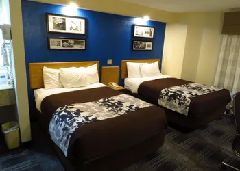 Rodeway Inn Austell Six Flags hotel thumbnail 6