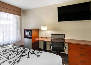 Sleep Inn & Suites Stockbridge Atlanta South hotel thumbnail 7