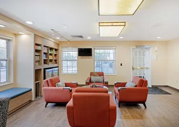 MainStay Suites Mt. Laurel - Philadelphia hotel thumbnail 4