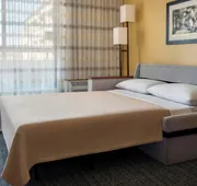 Courtyard by Marriott Mt. Laurel hotel detail image 5