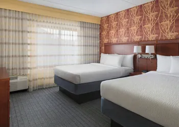 Courtyard by Marriott Mt. Laurel hotel thumbnail 8