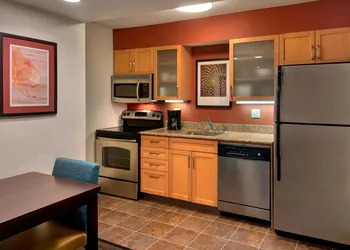 Residence Inn by Marriott Philadelphia Valley Forge hotel thumbnail 8