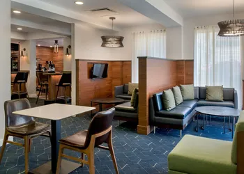 Courtyard by Marriott Philadelphia Plymouth Meeting hotel thumbnail 2
