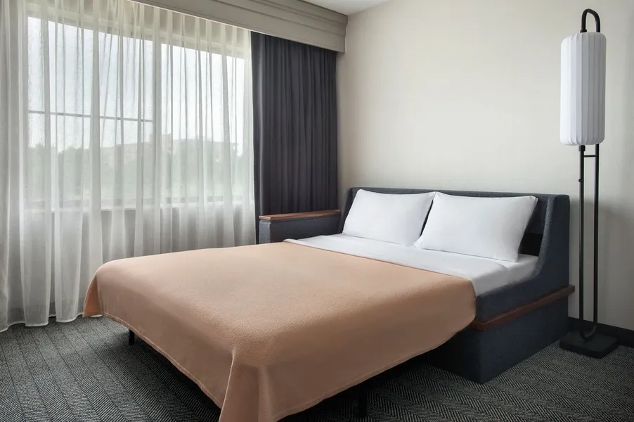 Courtyard by Marriott Philadelphia Plymouth Meeting hotel detail image 6