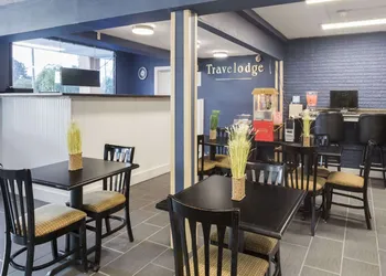Travelodge by Wyndham Savannah Area/Richmond Hill hotel thumbnail 3