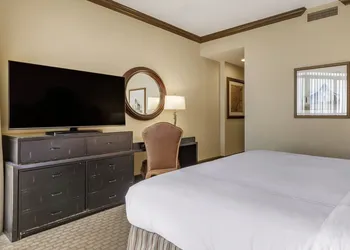 Omni Austin Hotel hotel thumbnail 5