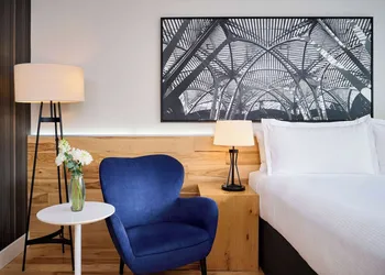 Radisson Blu Toronto Downtown hotel thumbnail 7