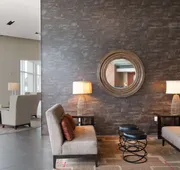 DoubleTree by Hilton Hotel & Suites Charleston Airport hotel detail image 5