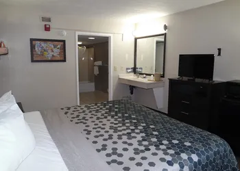 Travelodge by Wyndham North Charleston hotel thumbnail 8
