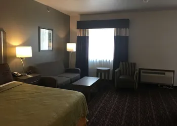 SureStay Plus Hotel by Best Western Edmond hotel thumbnail 4