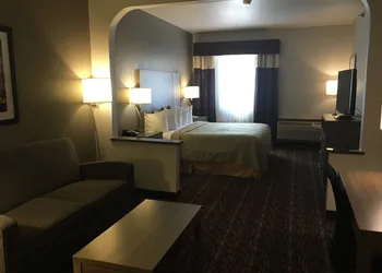 SureStay Plus Hotel by Best Western Edmond hotel thumbnail 5