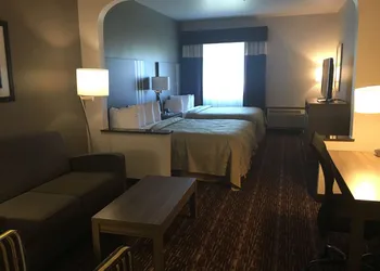 SureStay Plus Hotel by Best Western Edmond hotel thumbnail 7