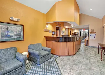 Microtel Inn & Suites by Wyndham Gatlinburg hotel thumbnail 3