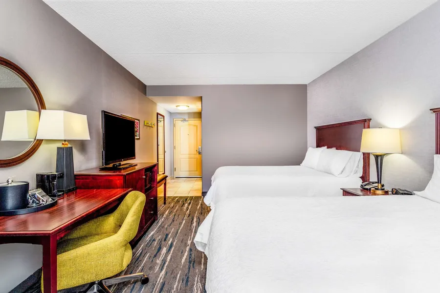 Hampton Inn Suites Minneapolis St Paul Arpt-Mall of America hotel detail image 6