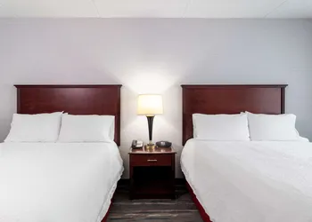 Hampton Inn Suites Minneapolis St Paul Arpt-Mall of America hotel thumbnail 8