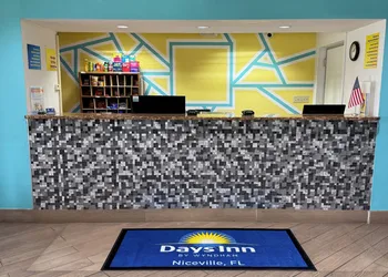Days Inn by Wyndham Eglin AFB hotel thumbnail 2