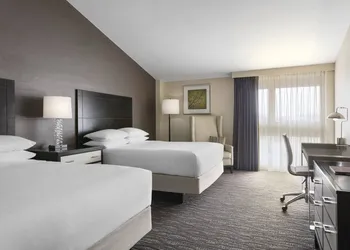 Delta Hotels by Marriott Baltimore North hotel thumbnail 8