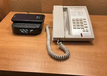 Anaheim Islander Inn and Suites hotel thumbnail 7