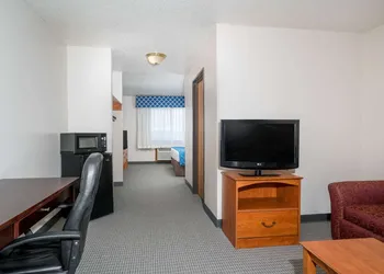 Ramada Limited Cockeysville hotel thumbnail 3