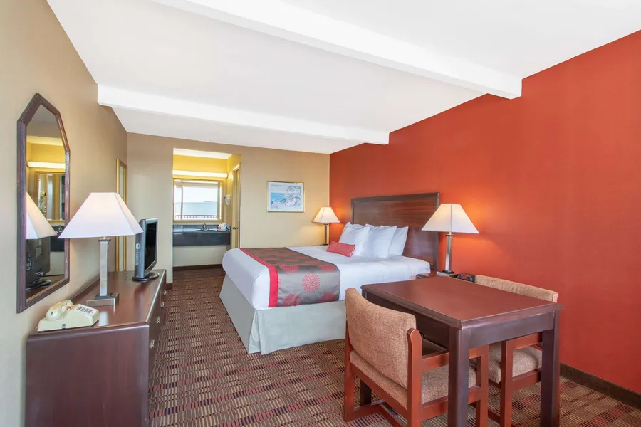 Ramada Limited Cockeysville hotel detail image 6