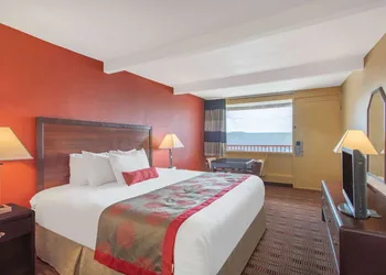 Ramada Limited Cockeysville hotel thumbnail 7