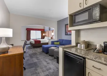 Comfort Suites Denver Tech Center hotel thumbnail 4
