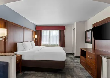 Comfort Suites Denver Tech Center hotel thumbnail 8