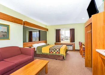 Super 8 by Wyndham Parker/SE Denver Area hotel thumbnail 8