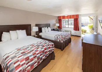 Red Roof Inn Lompoc hotel thumbnail 5