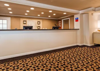 Lompoc Valley Inn and Suites hotel thumbnail 2