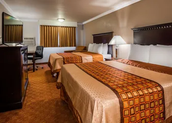 Lompoc Valley Inn and Suites hotel thumbnail 6