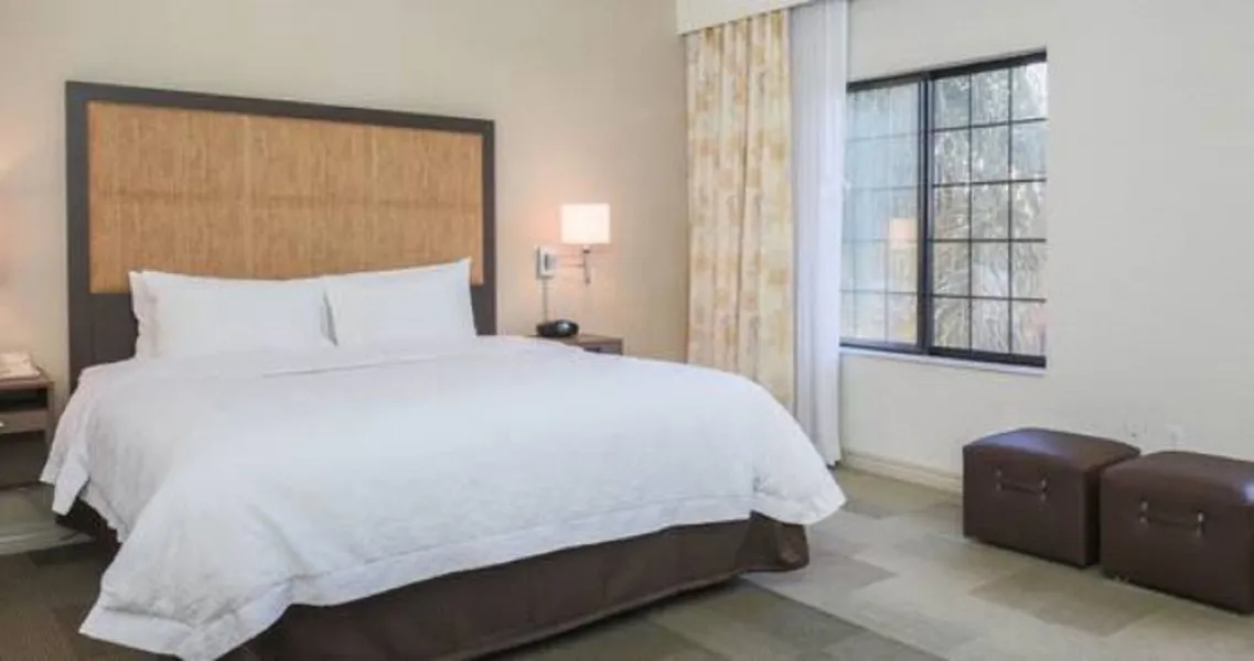 Hampton Inn And Suites Camarillo hotel detail image 6