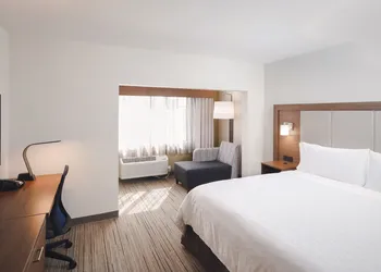 Holiday Inn Express Lompoc by IHG hotel thumbnail 5