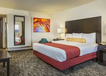 Lake Powell Resort hotel thumbnail 6