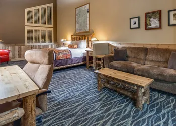 Best Western Plus Battle Ground Inn & Suites hotel thumbnail 4
