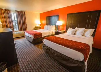 Bridgeway Inn & Suites Portland Airport hotel thumbnail 7