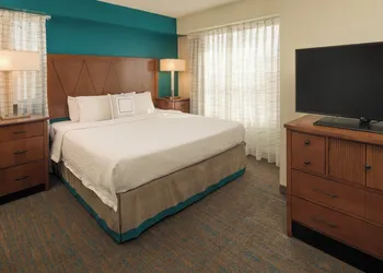 Residence Inn by Marriott Portland North hotel thumbnail 3